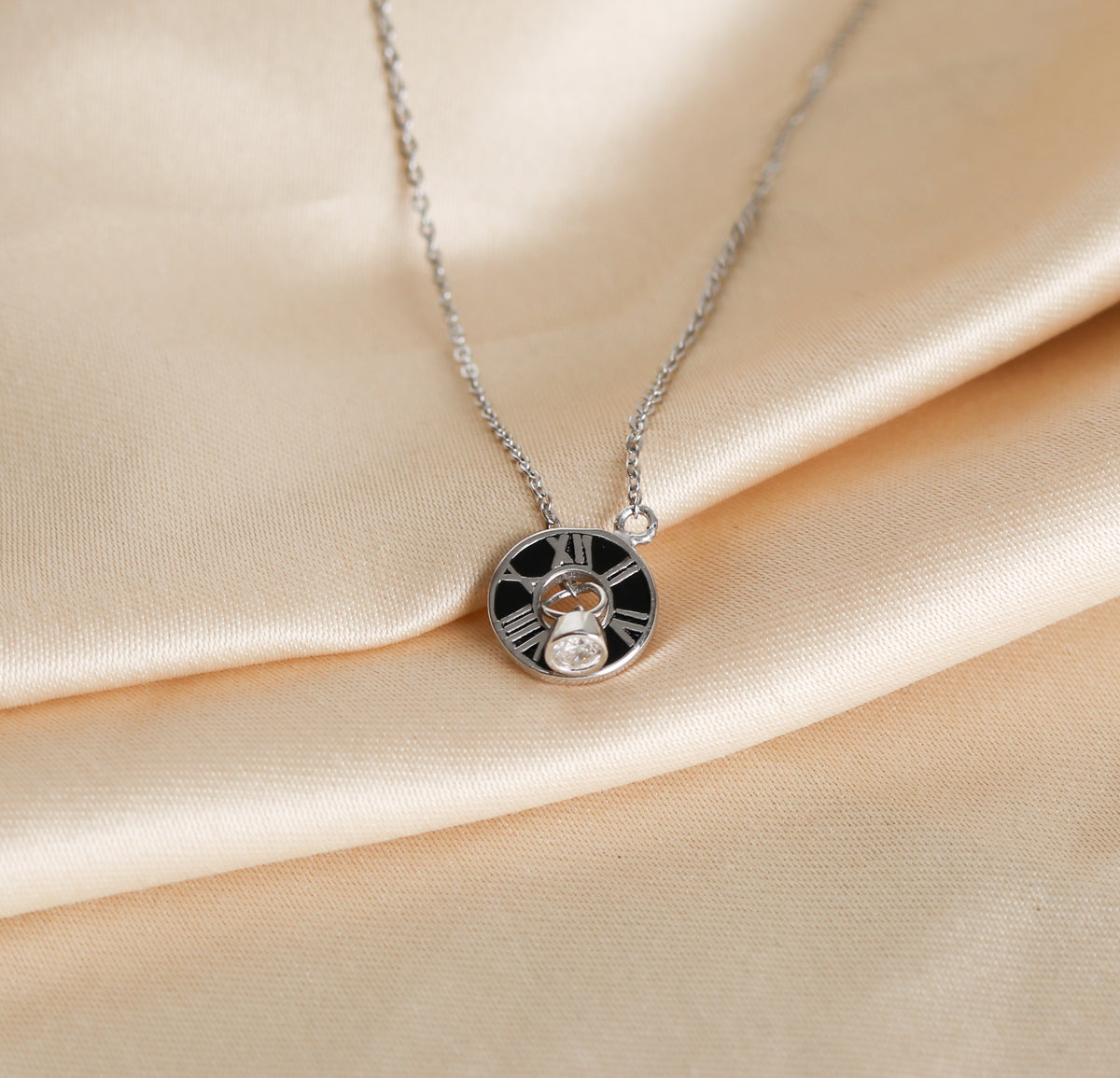 Chain With Pendant