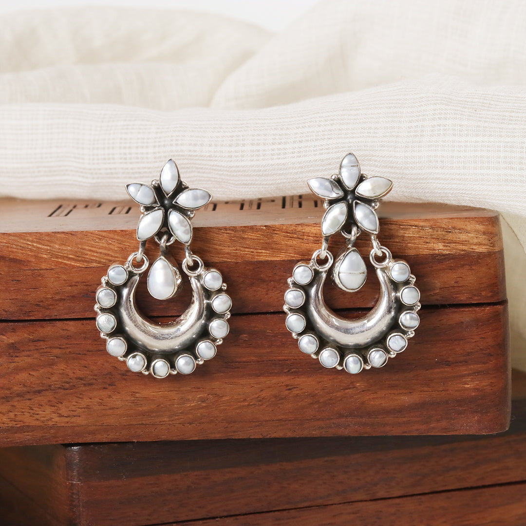 Pearl Chandbali
