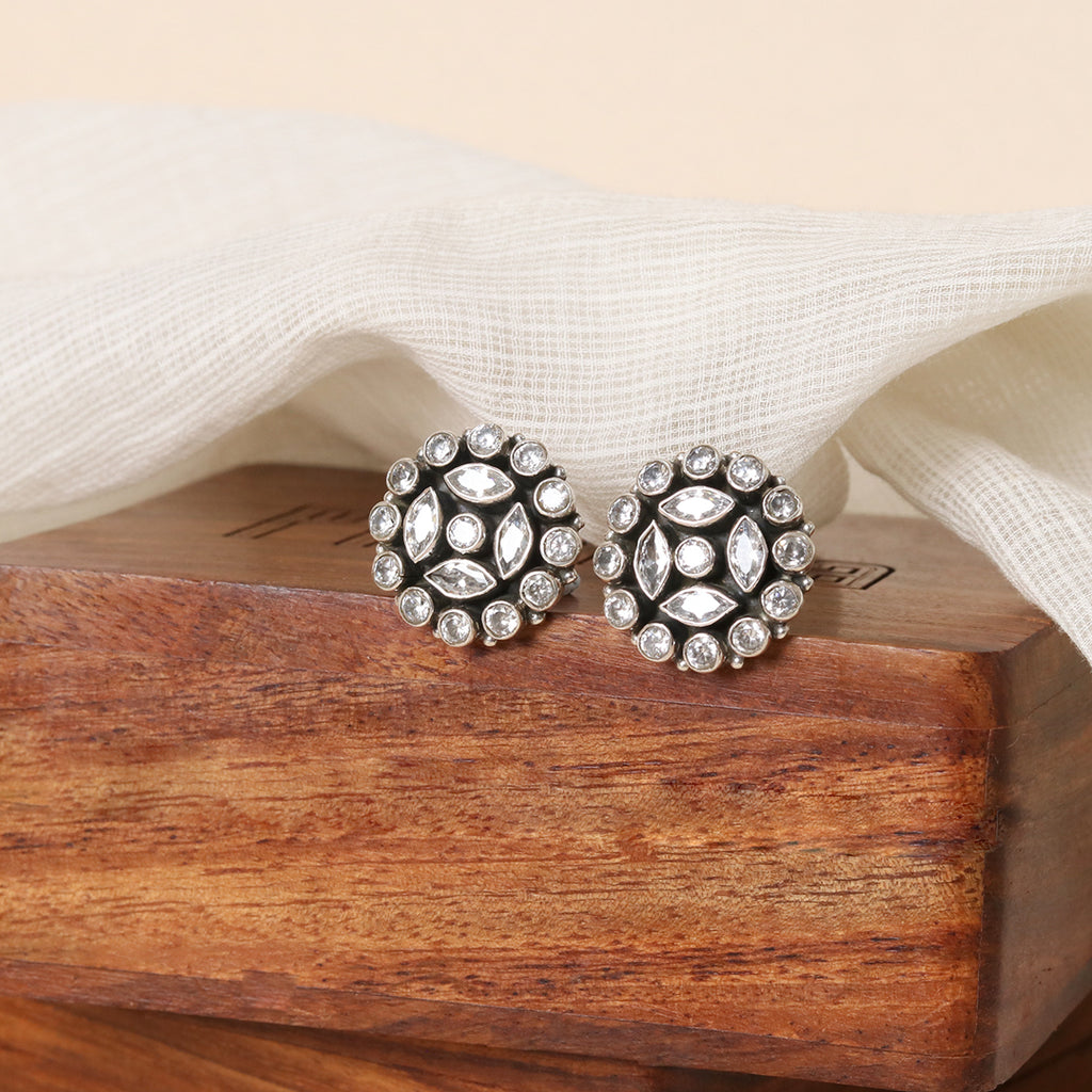 Round Cubic Zircon Studs