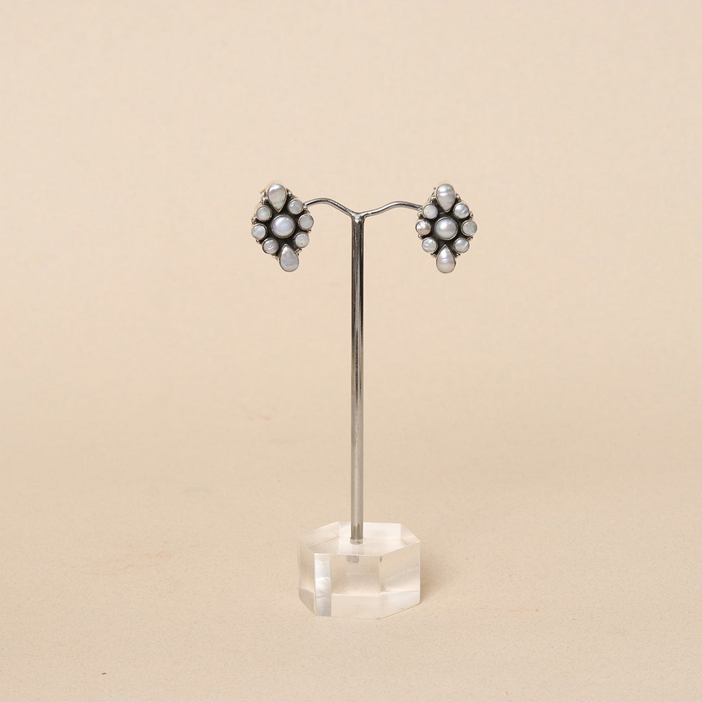 Kite Shape Pearl Studs