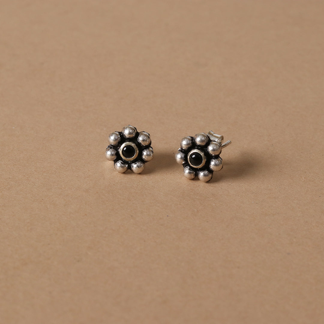 Black Kudi Studs