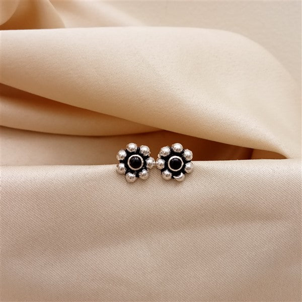 Black Kudi Studs