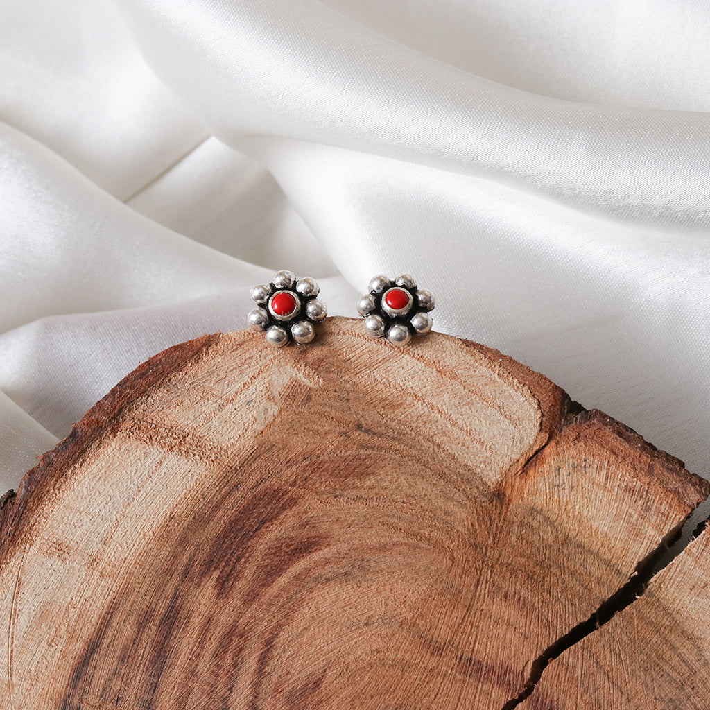 Coral Kudi Studs