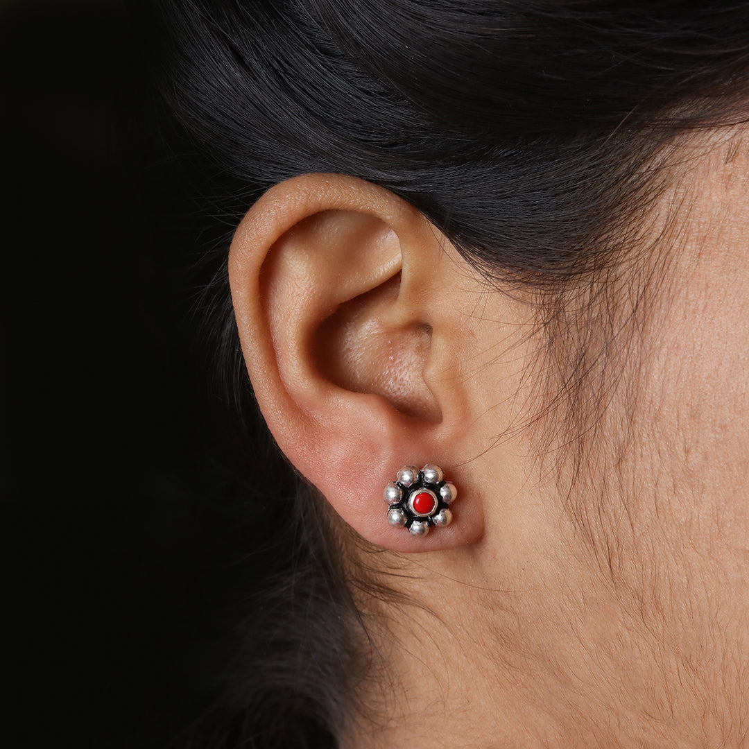 Coral Kudi Studs