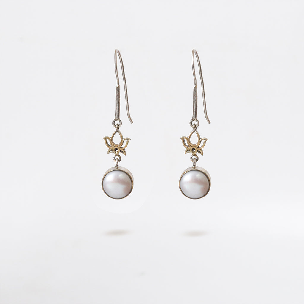 Lotus Pearl Earrings