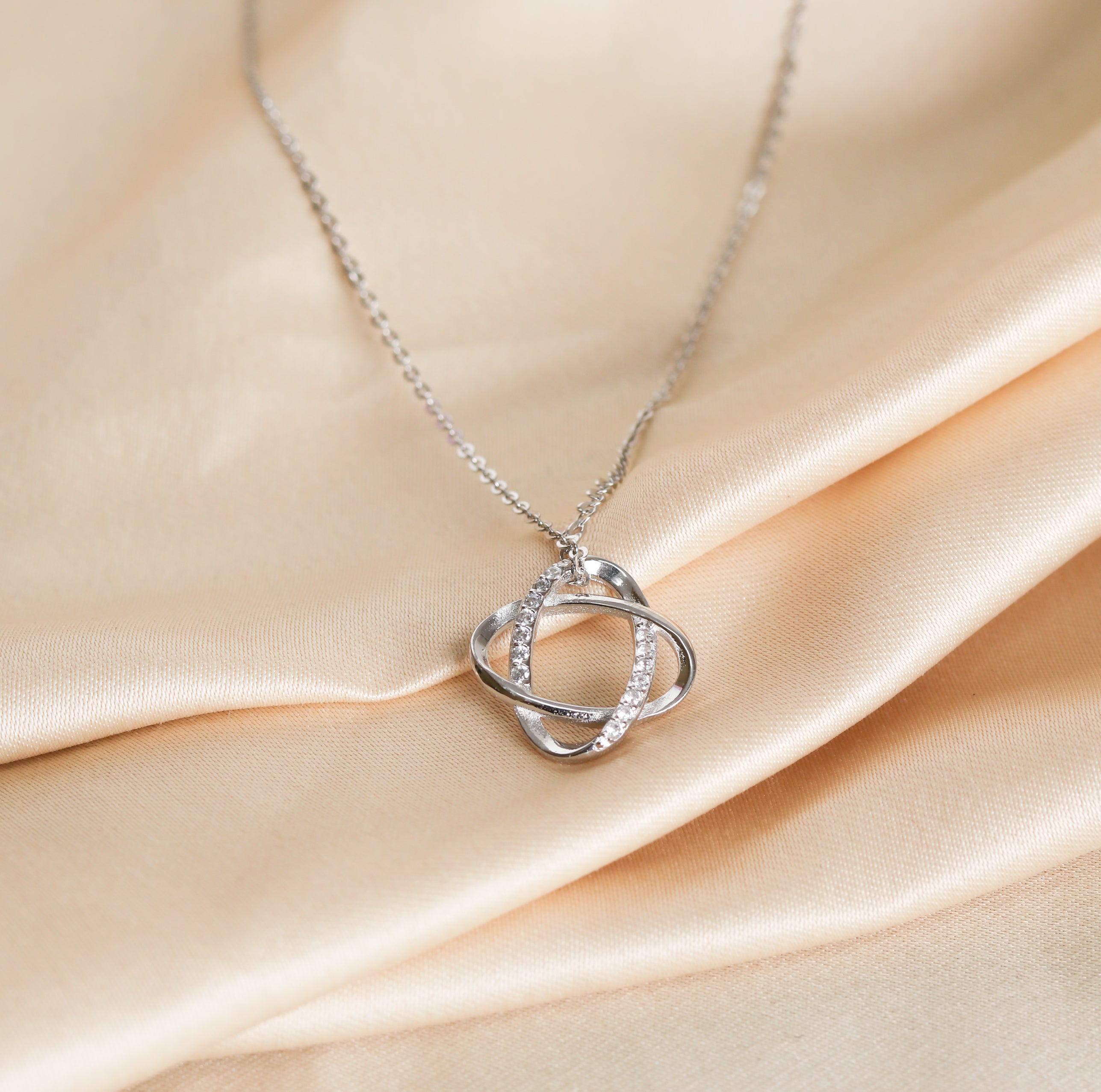 Entangle Silver Necklace