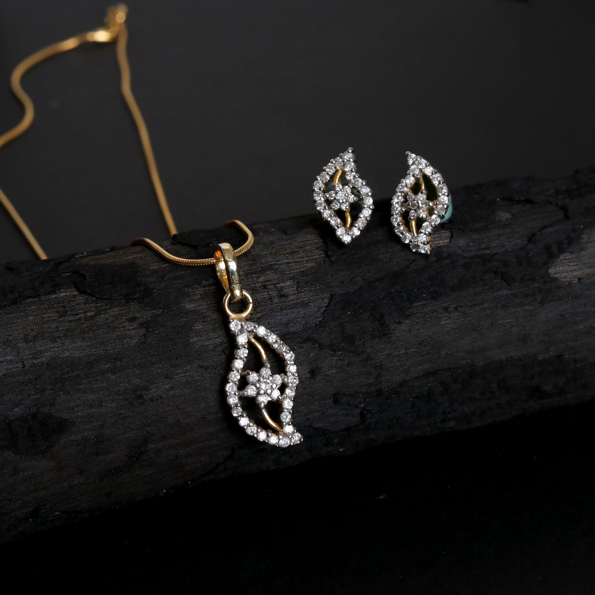 pendant earrings set