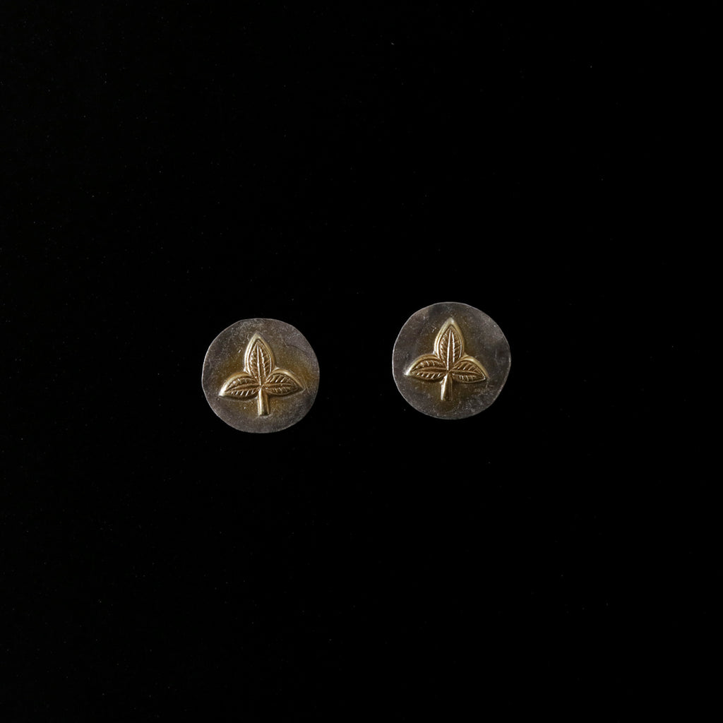 SILVER EARRING
