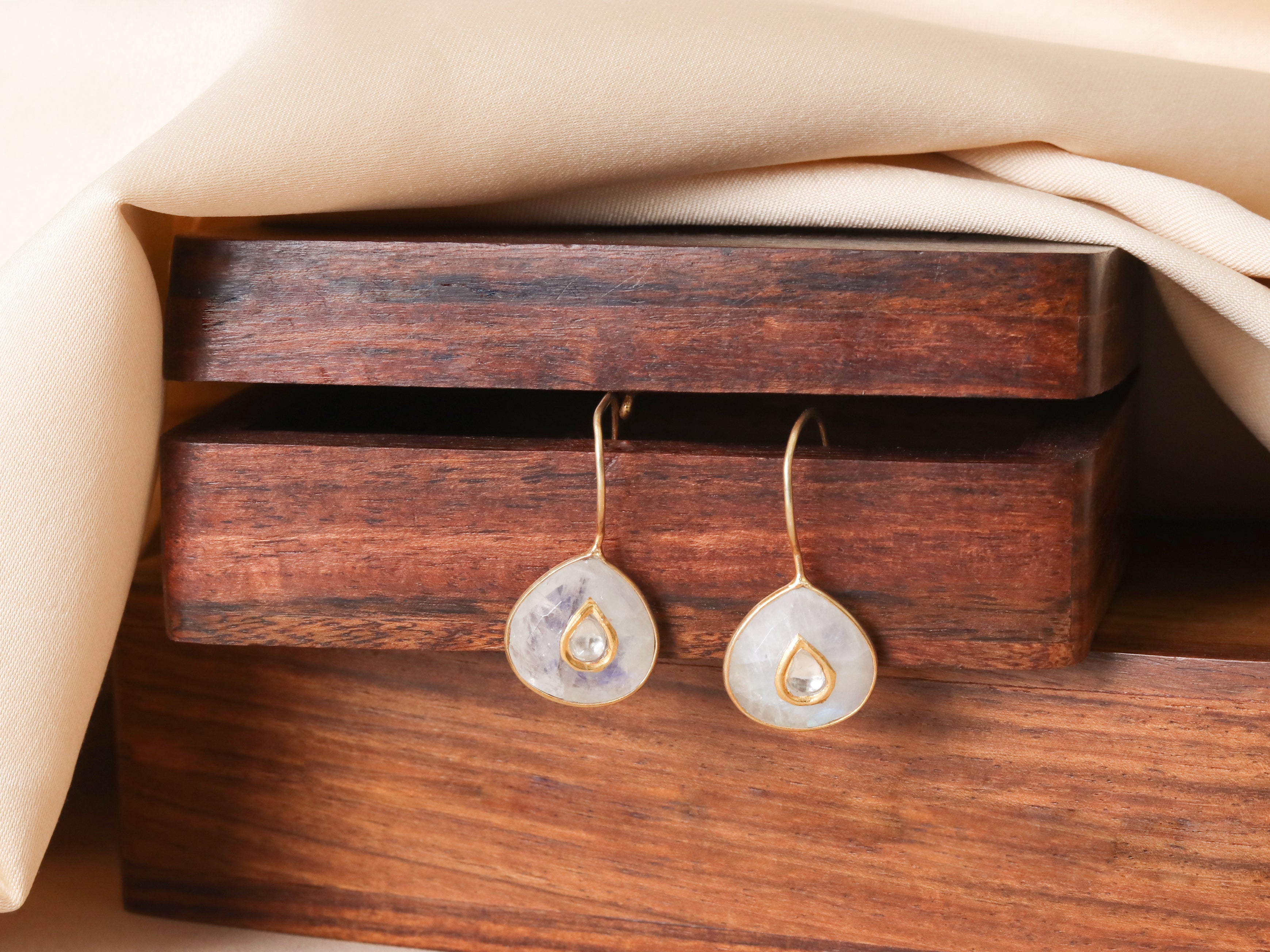 Pearl Jadai Hook Earrings