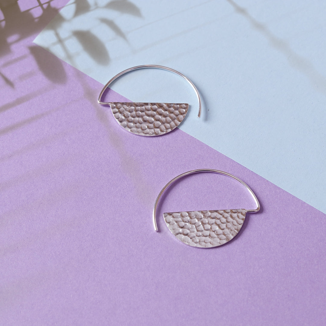 Semicircular Hoops