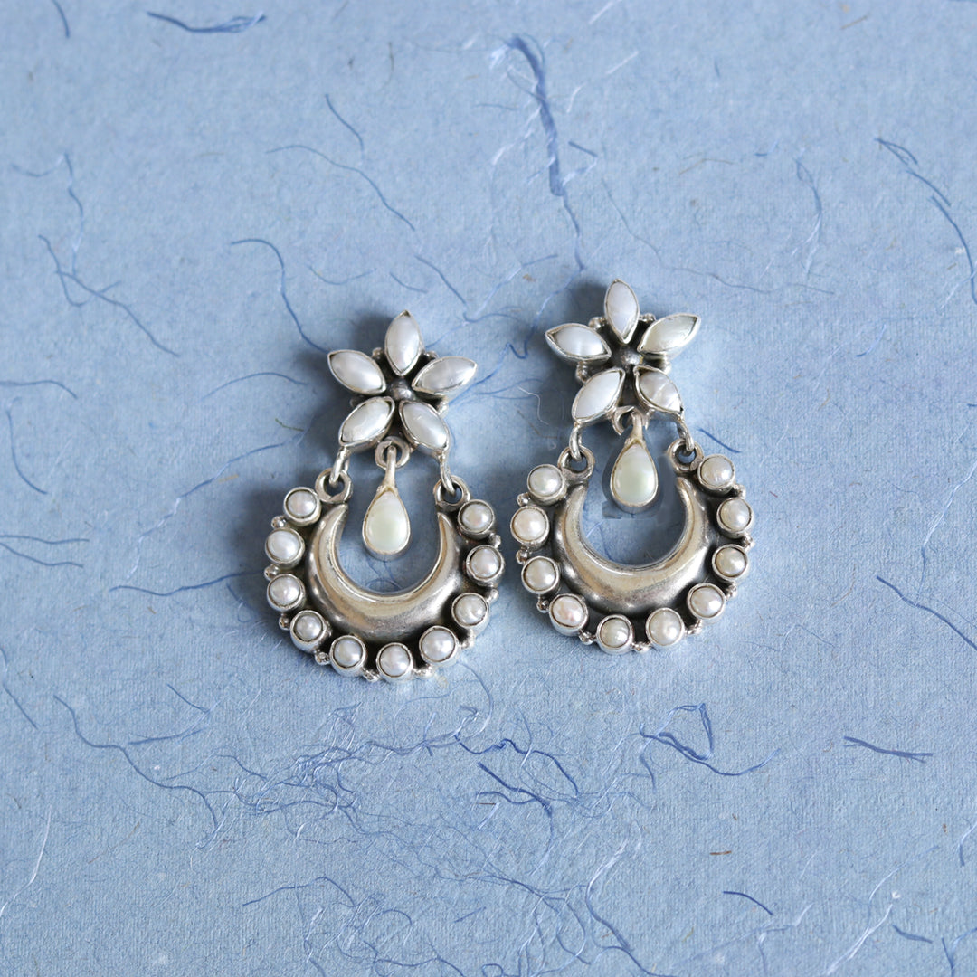 Pearl Chandbali
