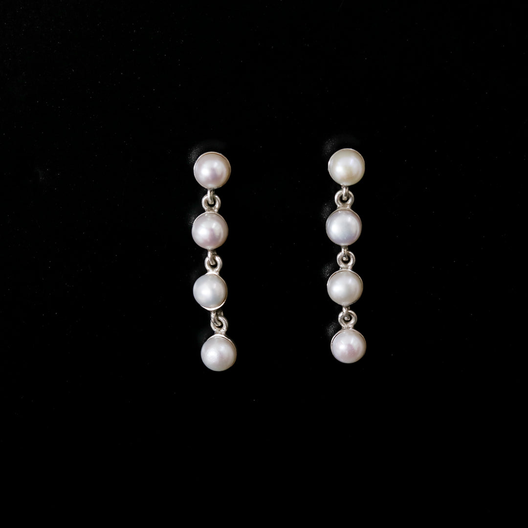 Dainty Pearl Earrings