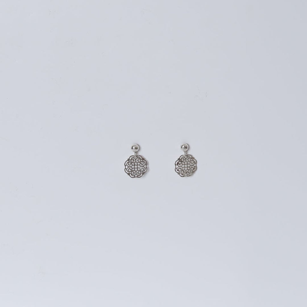 Silver-Tone Scalloped Filigree Drop Earrings – Drop stud earrings