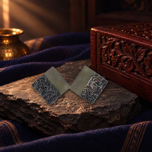 Meshed Square Studds – styled photo