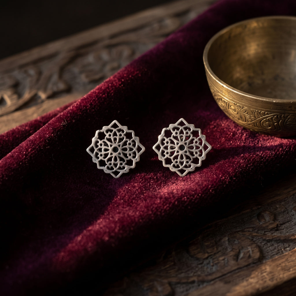 Cutwork Pattern Earrings – 925 sterling silver, Stud earrings