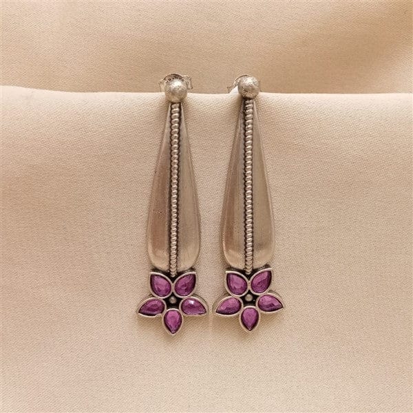 Cutstone Long  Floral Earrings