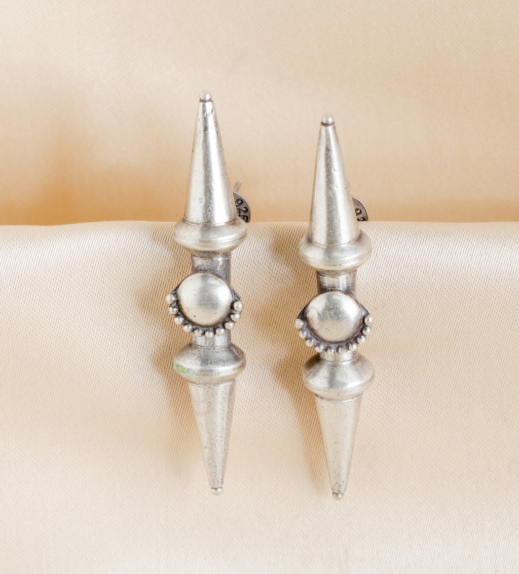 Conical Studds