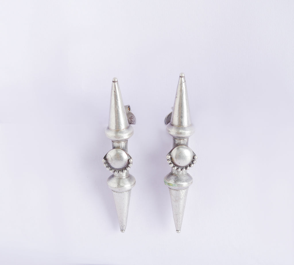 Conical Studds