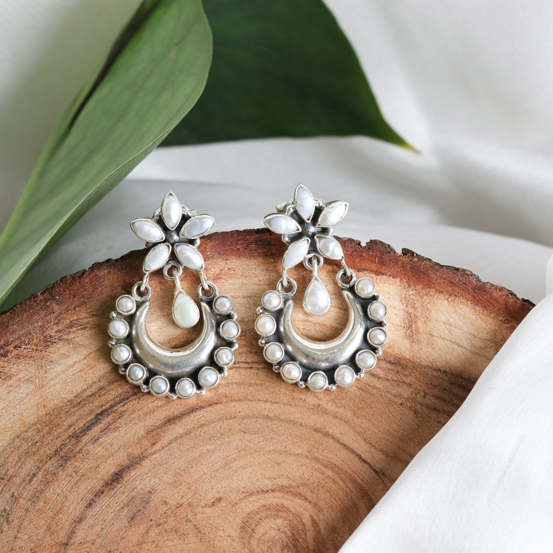 Pearl Chandbali