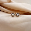 Pearl Studds