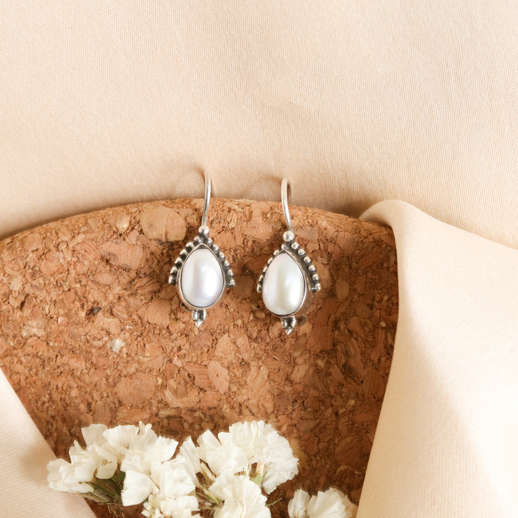 Drop Pearl Hook Earrings