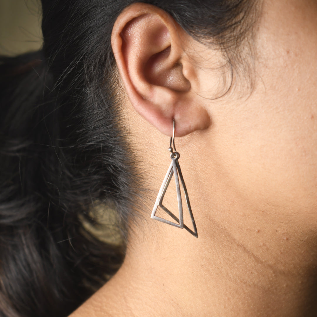 Geometrical Hooks
