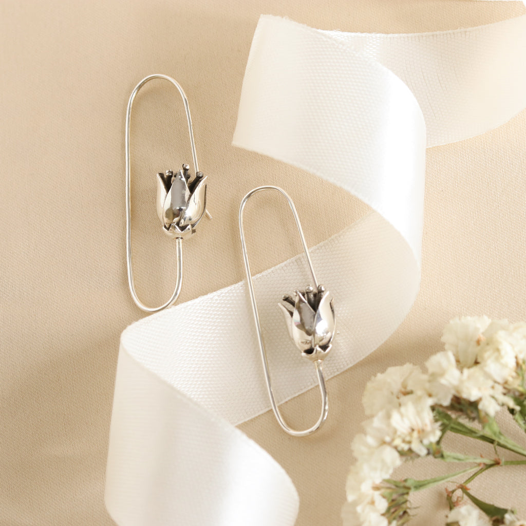 TULIP EARRING