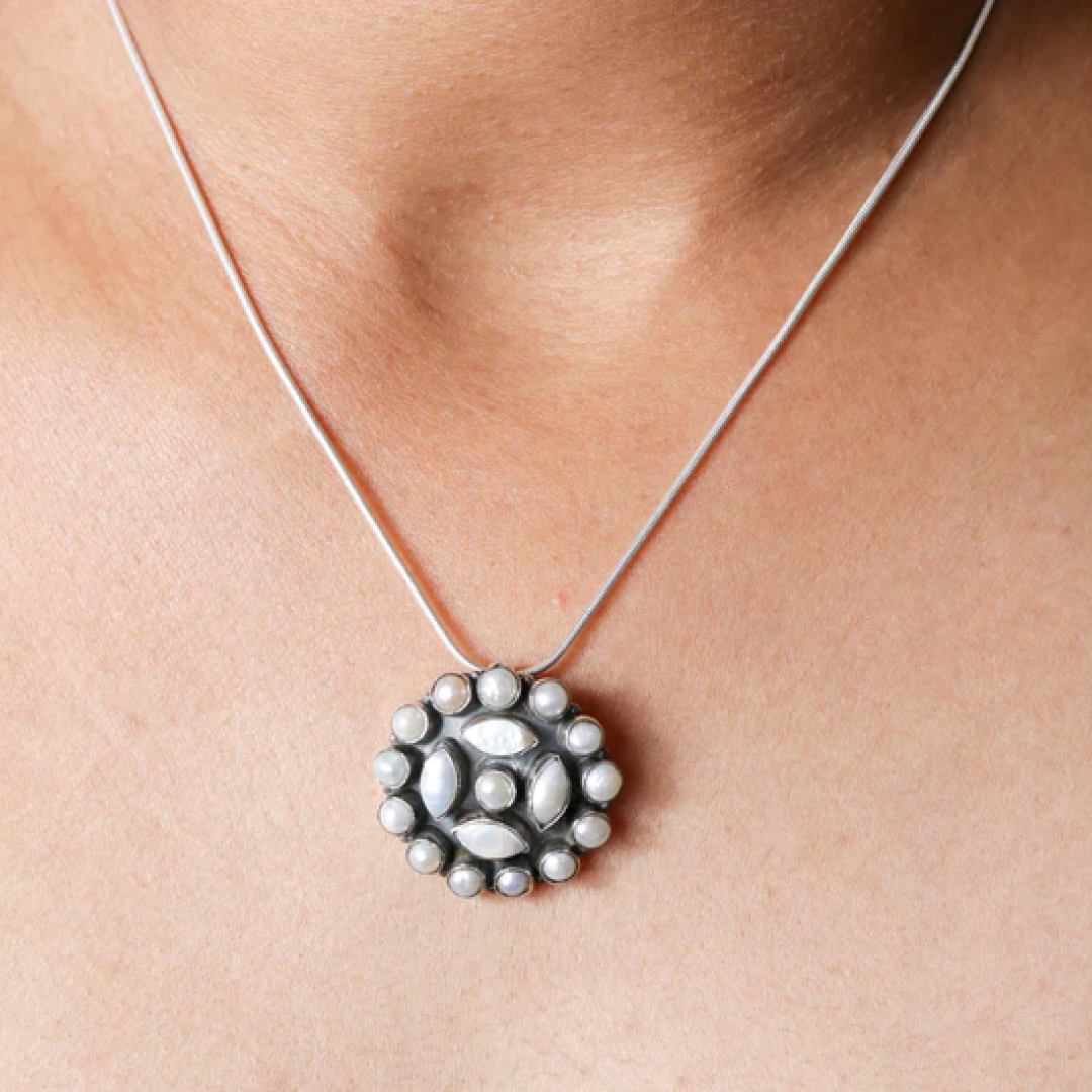 Round Pearl Pendant