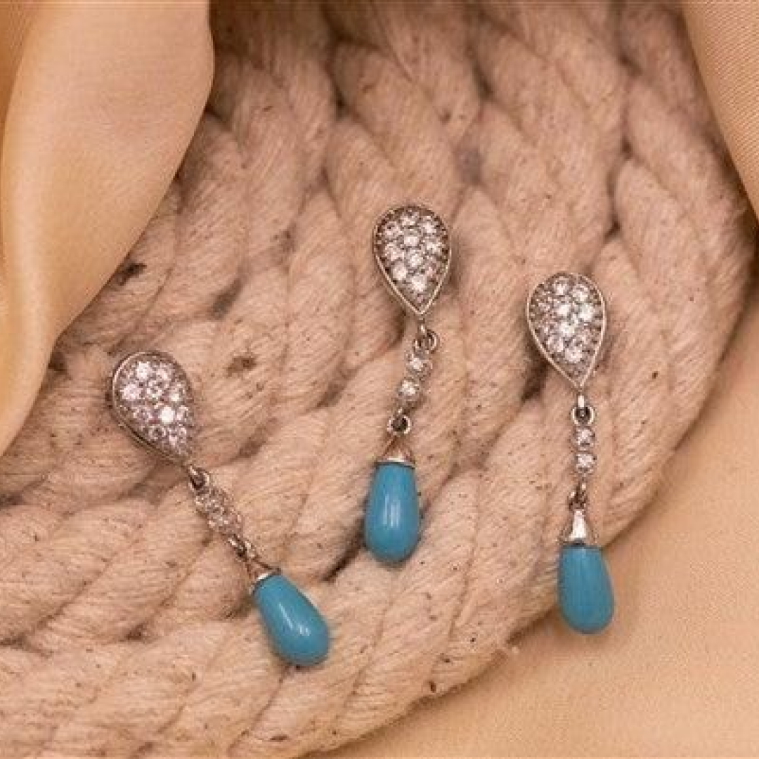 Turquoise -Diamond Pendant Set