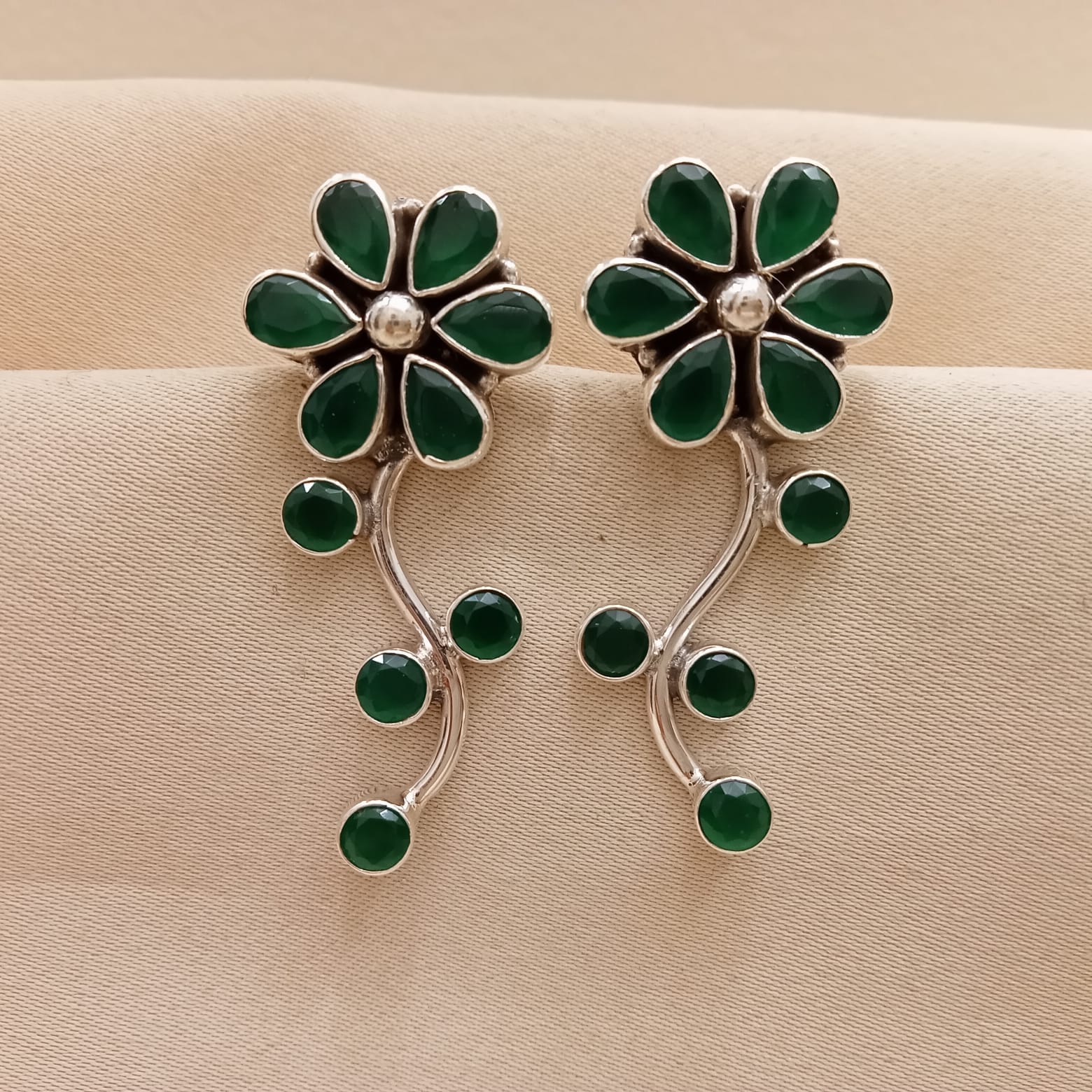 Hydro Emerald Floral Ruby Green Earrings